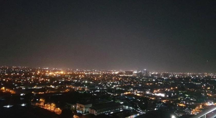 My Tower Hotel Surabaya Exterior photo